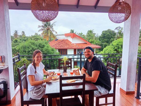 Ayubowan Homestay Katunayaka Buitenkant foto