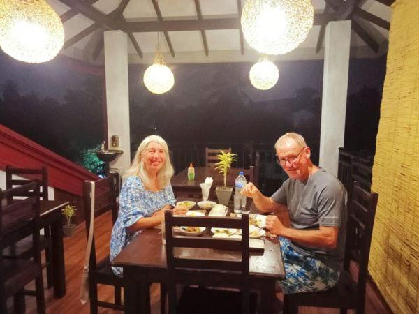 Ayubowan Homestay Katunayaka Buitenkant foto