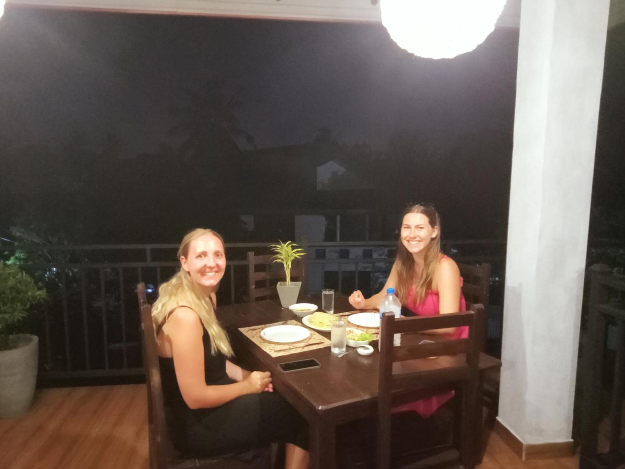 Ayubowan Homestay Katunayaka Buitenkant foto
